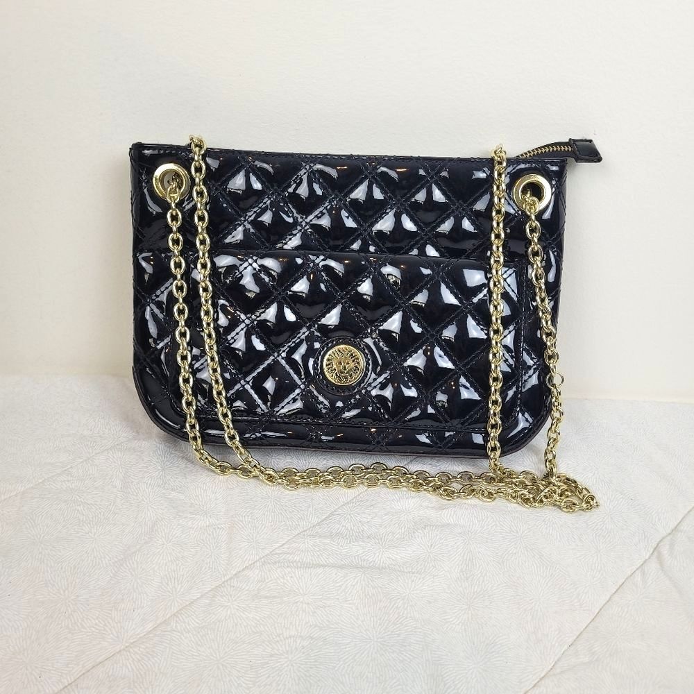 Anne Klein VTG Faux Patent Leather Black Quilted Shoulder Bag Gold Chain Strap